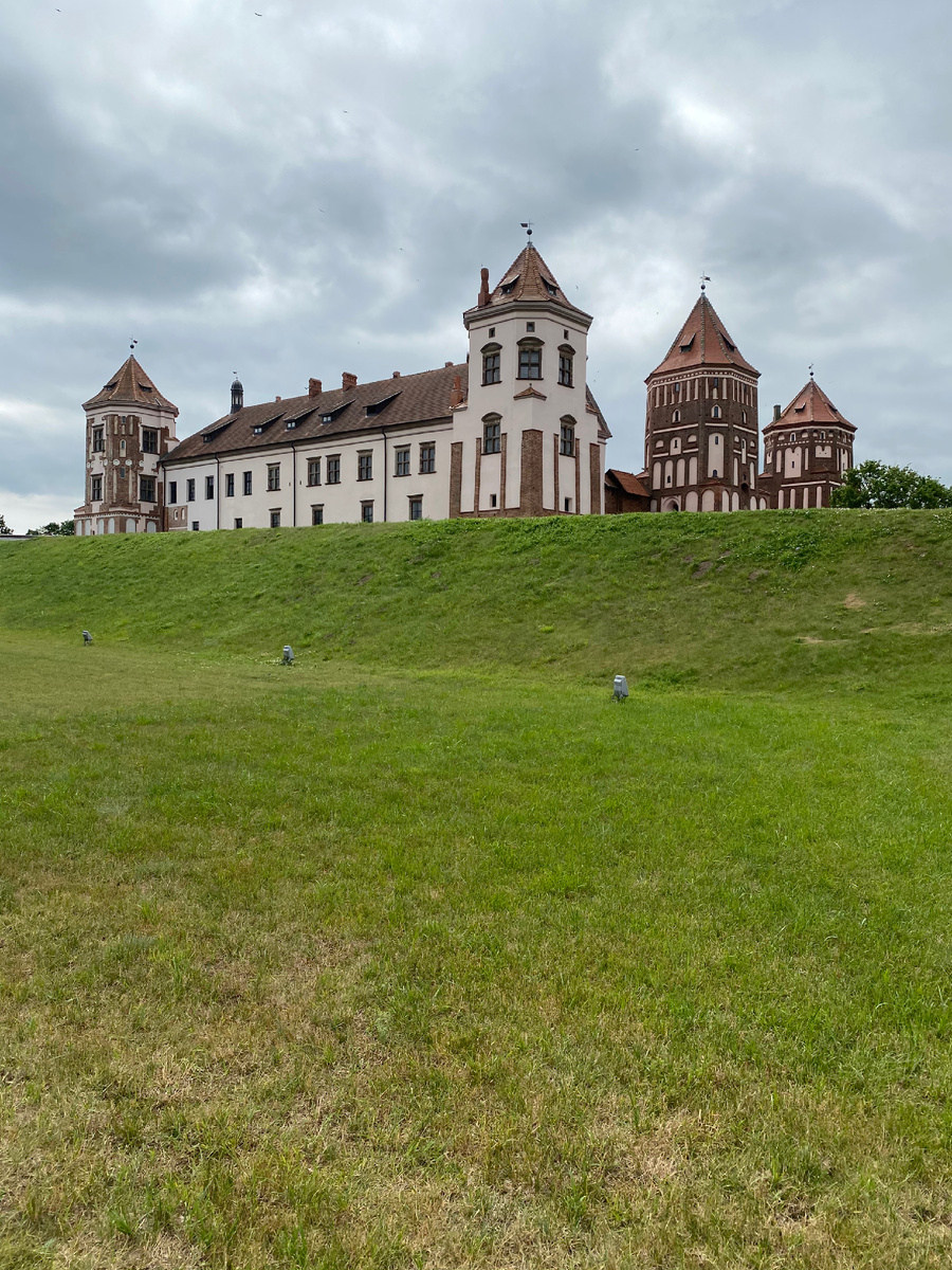 Мирский замок