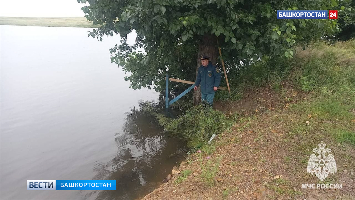    МЧС: прорыв дамбы в Челябинской области не повлиял на обстановку с подтоплениями в Башкирии