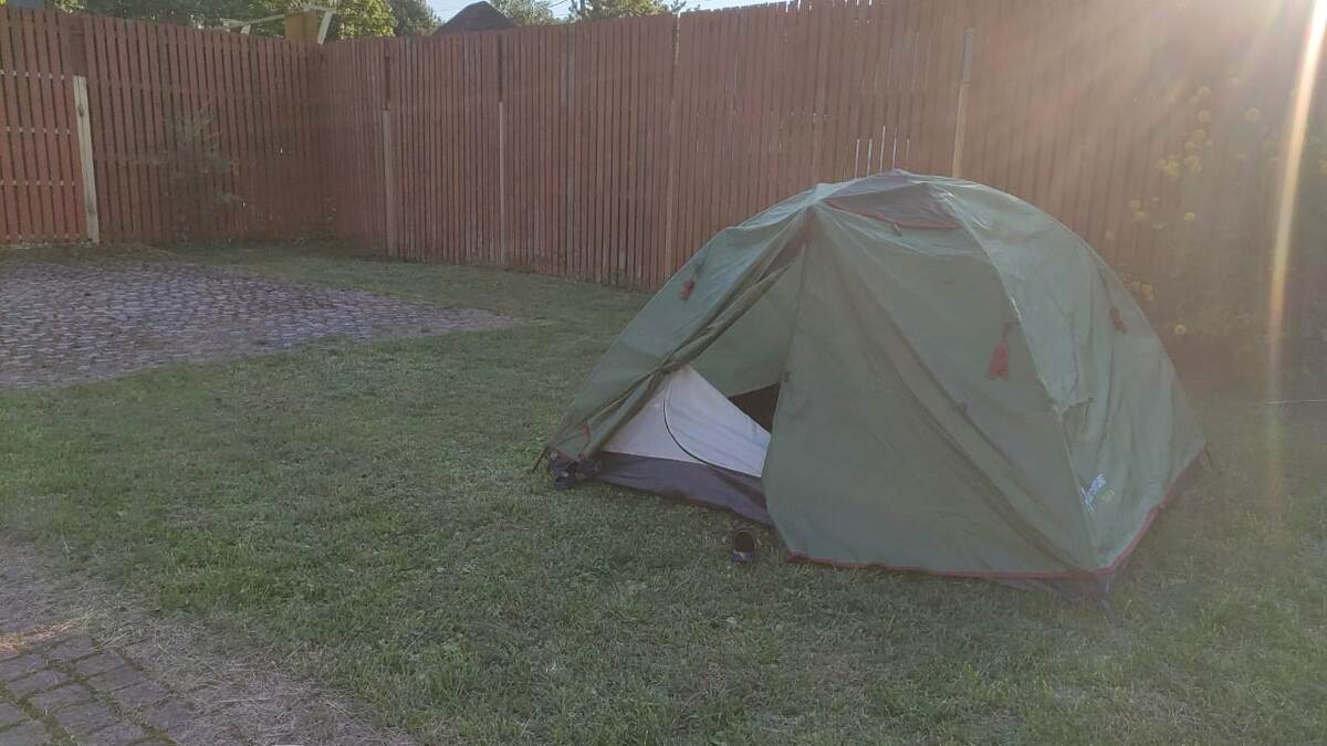 Та самая палатка на сборку которой запланировано 15 минут 