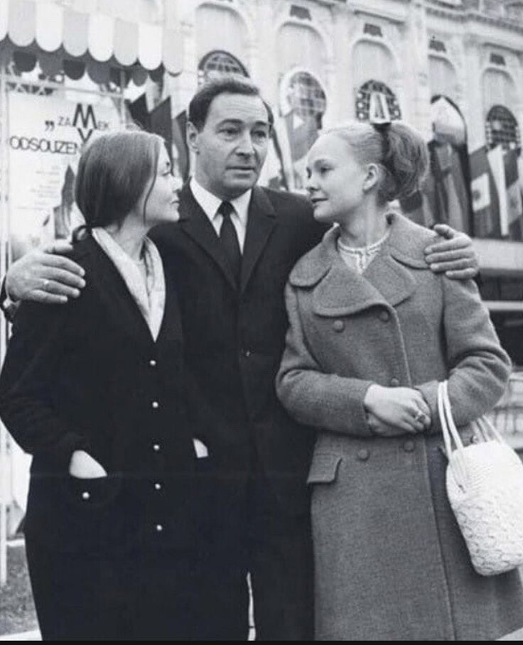 Жанна Болотова, Вячеслав Тихонов и Наталия Белохвостикова. 1969 г. Чехословакия. 