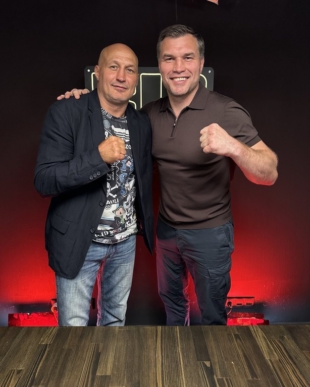    Роман Кармазин и Григорий Дрозд.Соцсети Романа Кармазина