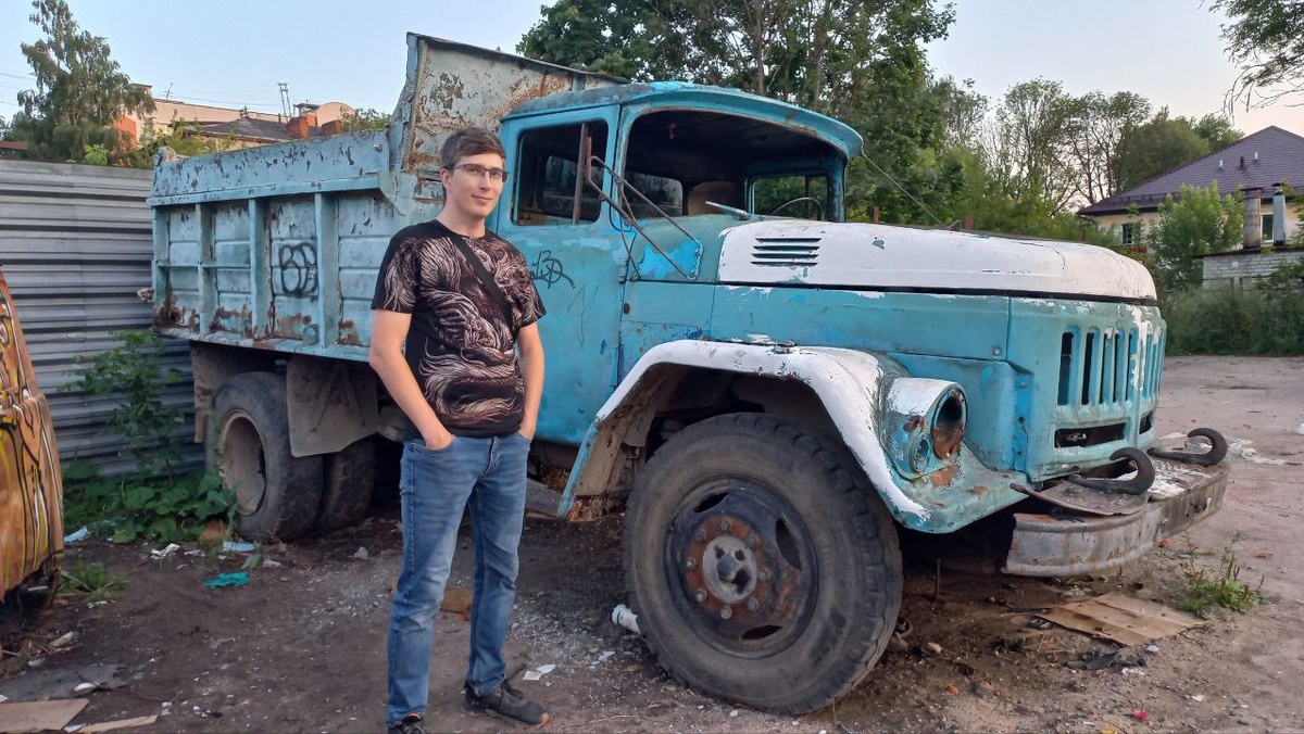 Автор на фоне остатков социализма... )))