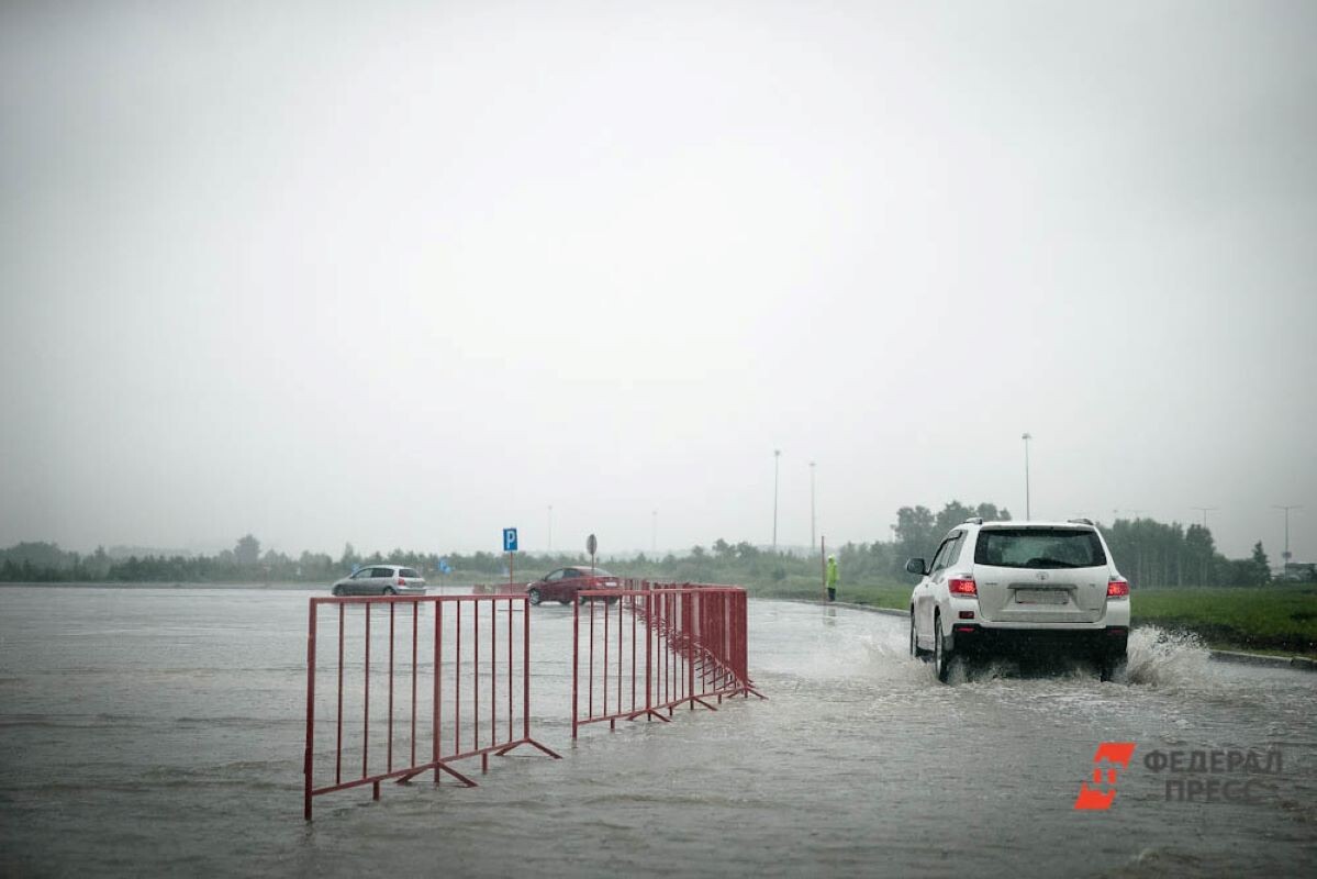 В пострадавшем от воды глэмпинге выступят модные группы.  Фото: ФедералПресс / Евгений Поторочин