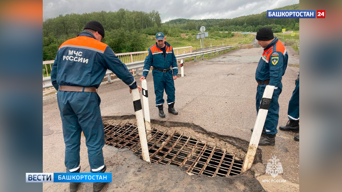    МЧС: ситуация с подтоплениями в Баймакском и Белорецком районах Башкирии улучшилась