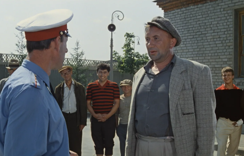 Кто сыграл "пятнадцатисуточников" в комедии Гайдая "Операция "Ы"