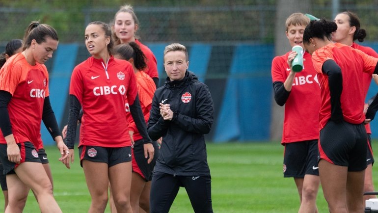    Беверли Пристман со сборной Канады. Global Look Press