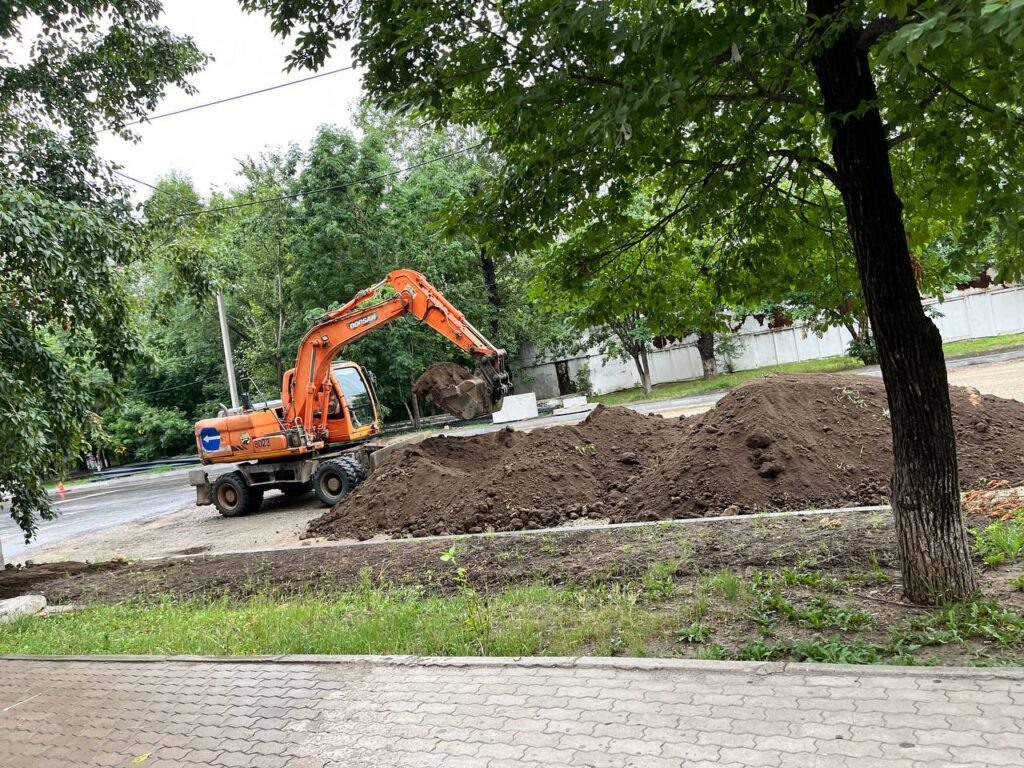    администрация Благовещенска