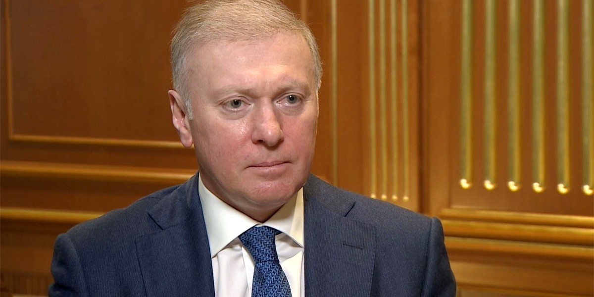 Это папа Муса.