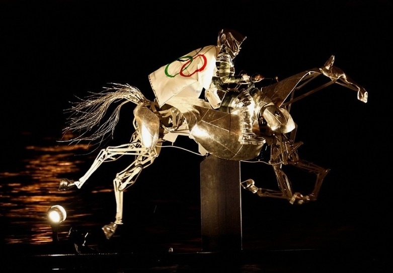 Кадры открытия Олимпиады в Париже 2024