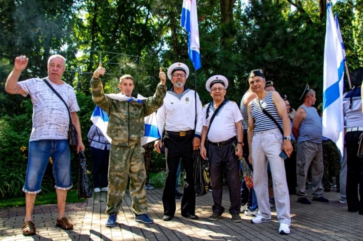    В Твери и области отмечают День военно-морского флота