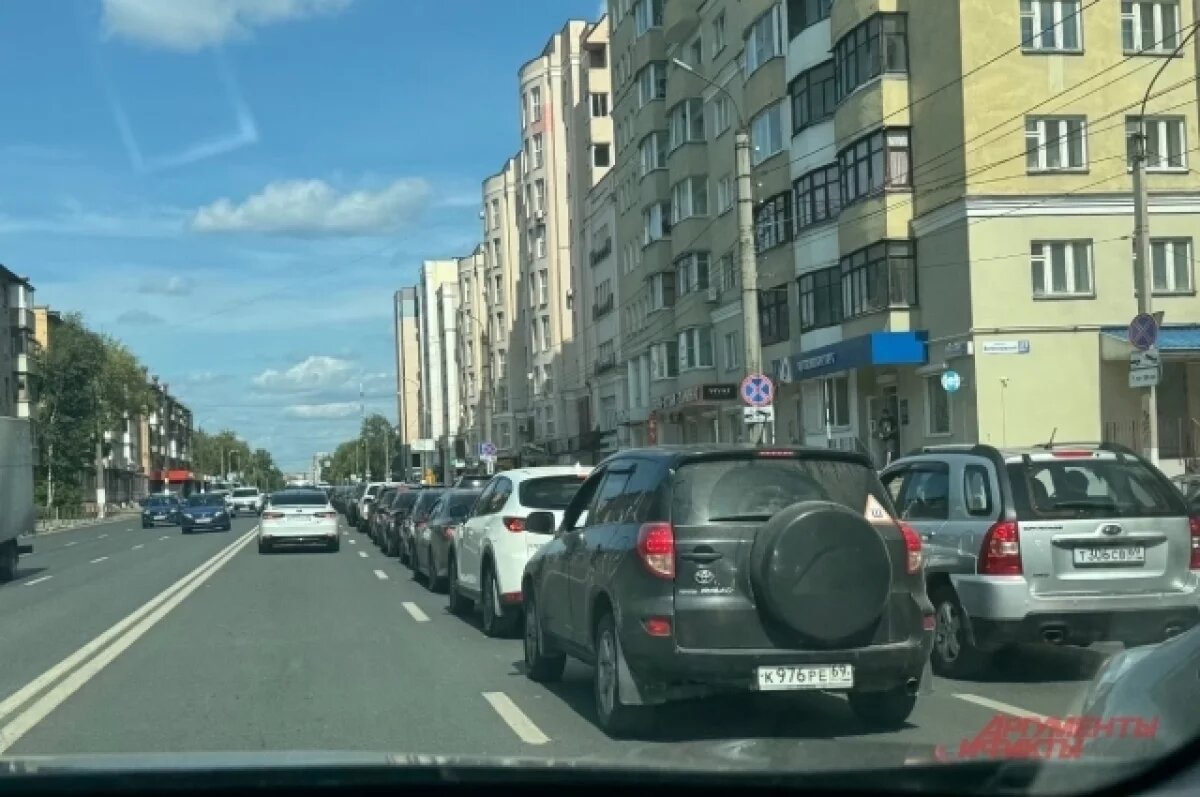    Автоинспекторы предупредили тюменцев о повышенном дорожном трафике