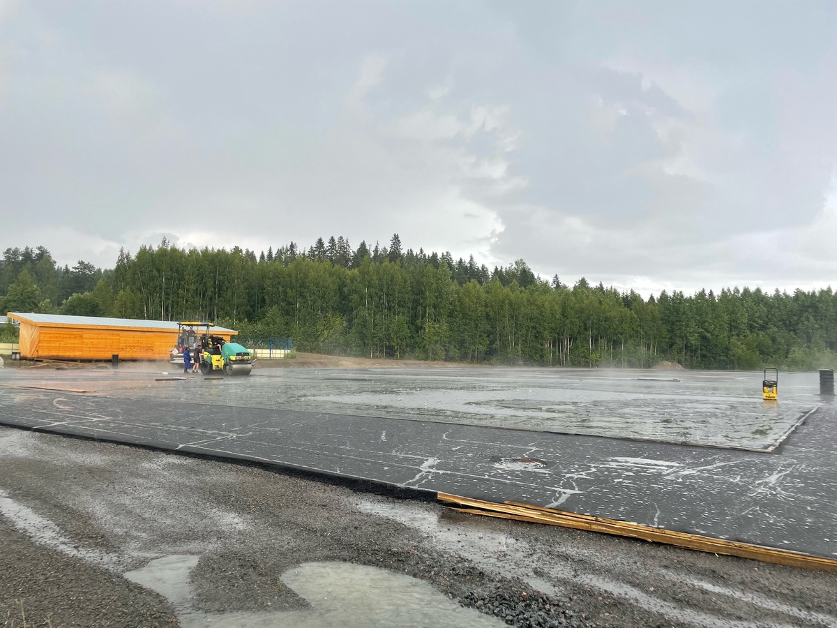    Строительству «умной» спортплощадки в Костомукше помешала внезапная скалаФото: Роман Голубев ВК