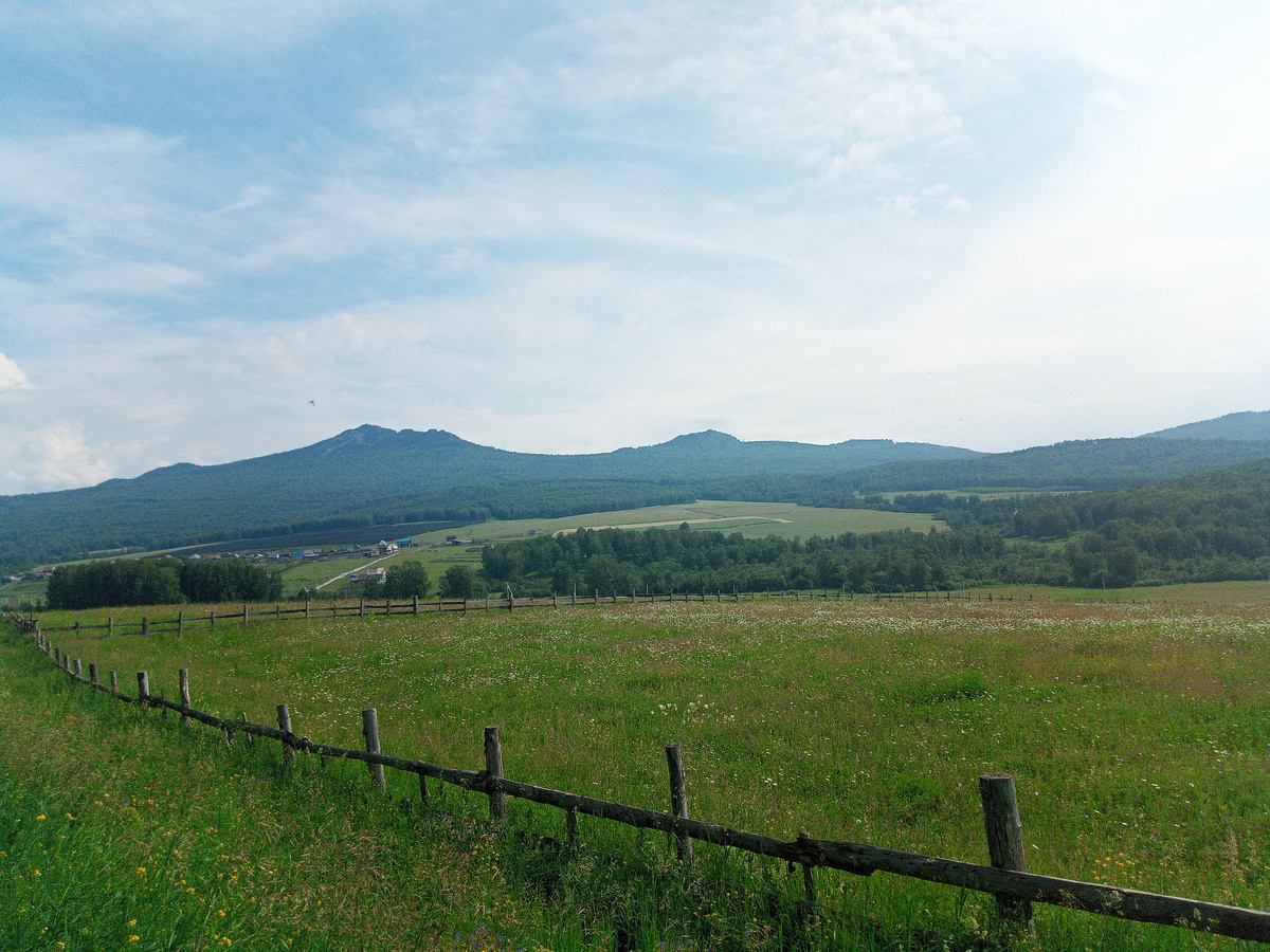 Все вершины горы.