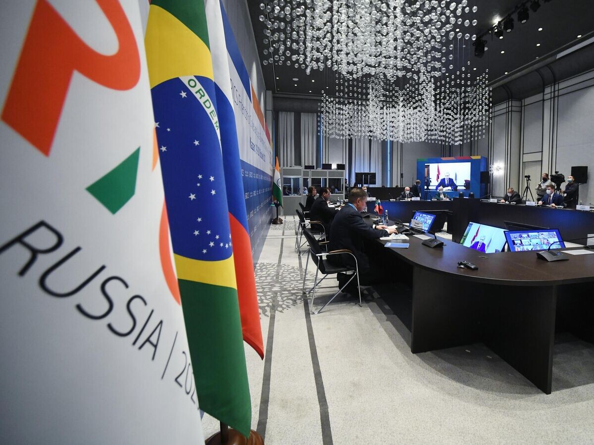    Флаги стран БРИКС© Фотохост-агентство brics-russia2020.ru