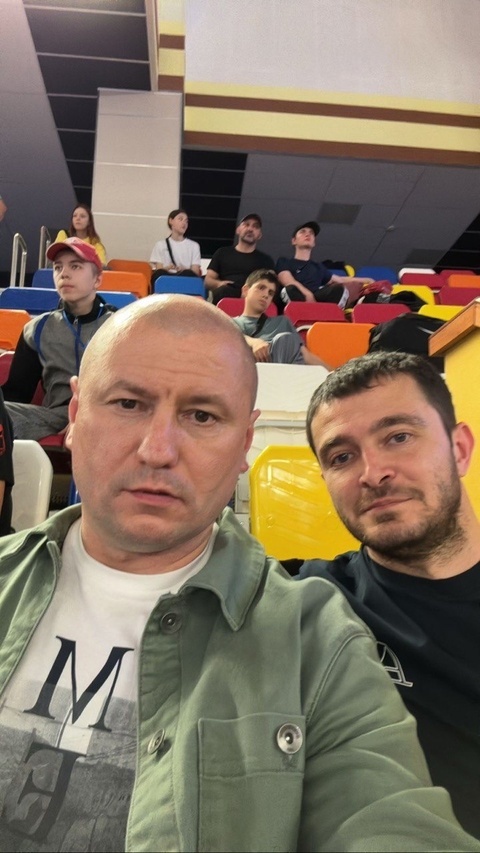 Олег Корнилов и Арсен Агасян (справа) на первенстве России по кикбоксингу 2024 в Каспийске