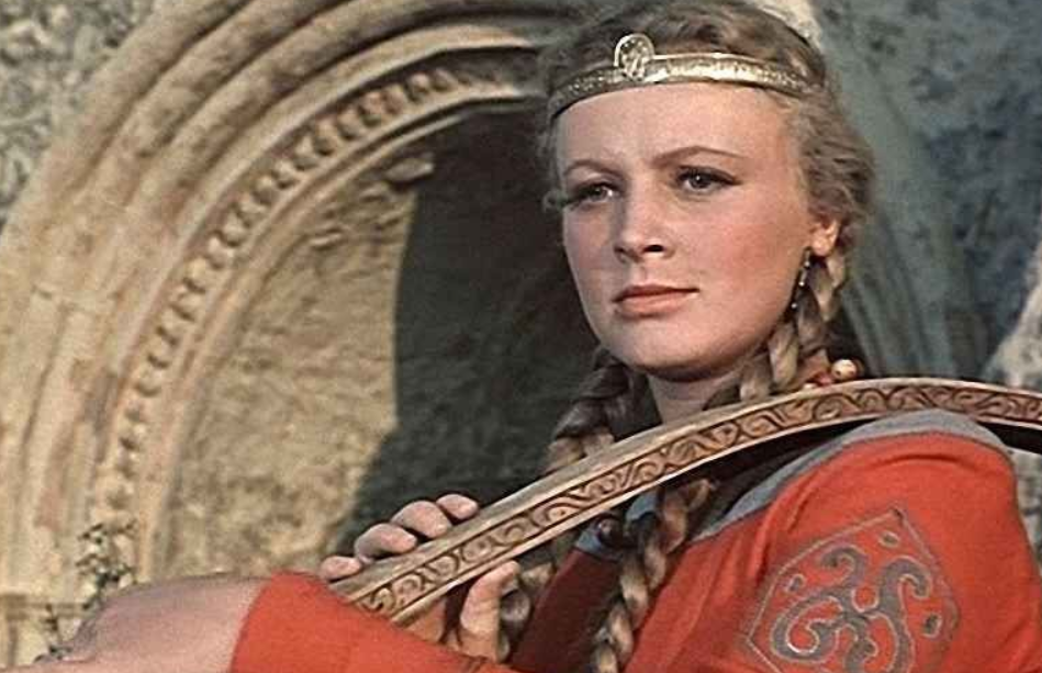 Алла Ларионова в картине "Садко"