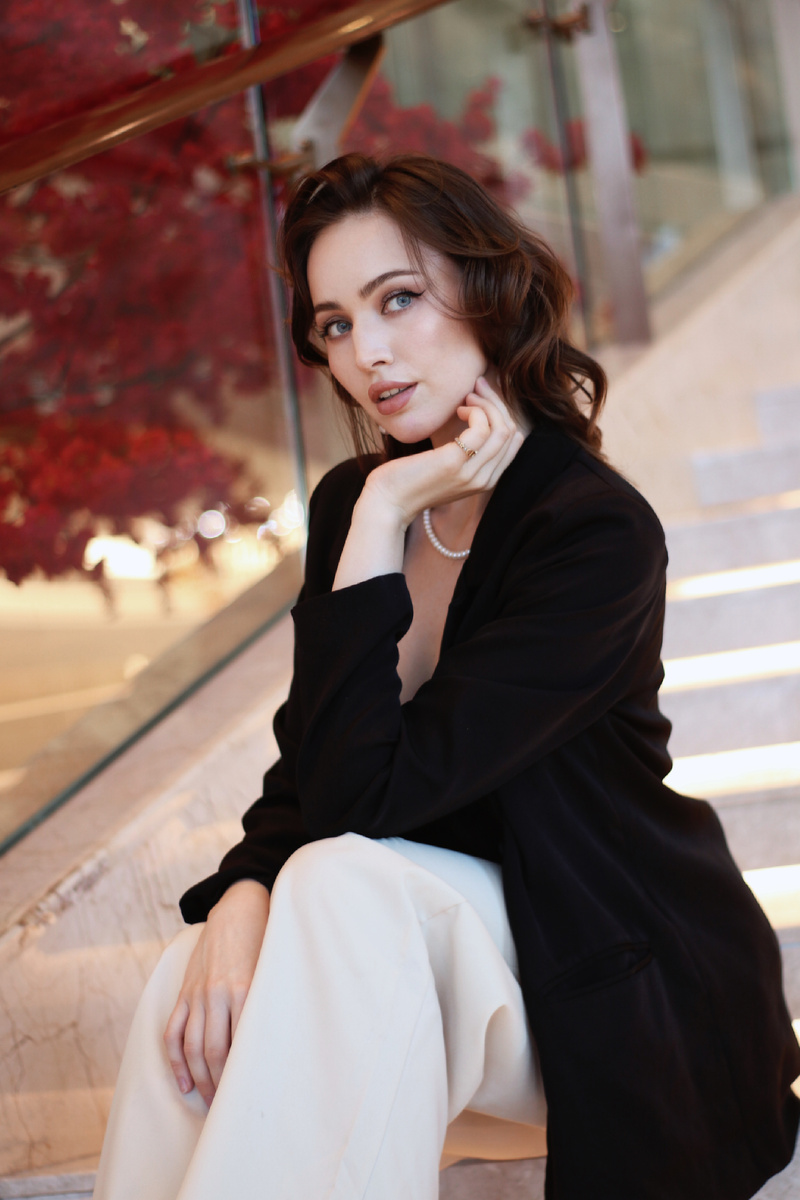 Для тех, кто видит меня впервые. Это я :)