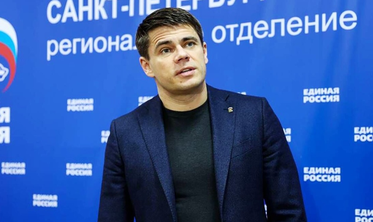 на фото Сергей Боярский