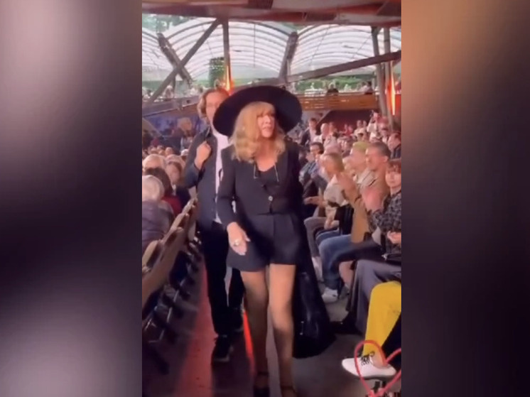   Кадр из видео