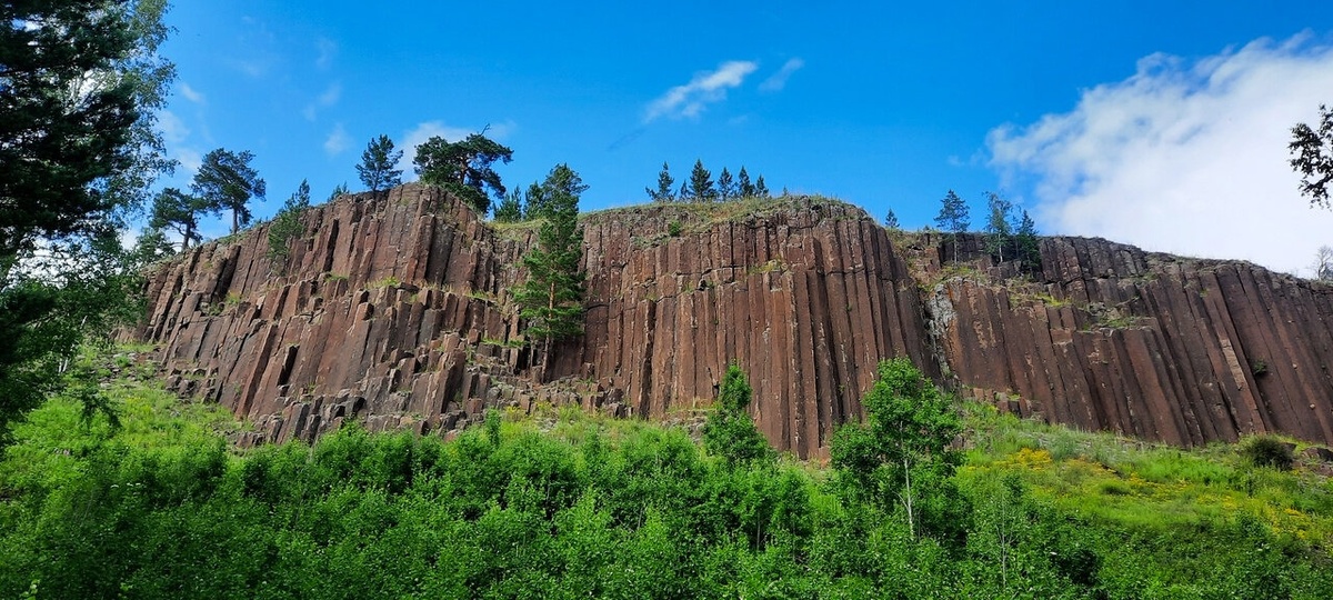 Топольские столбы ист. visitsiberia.info