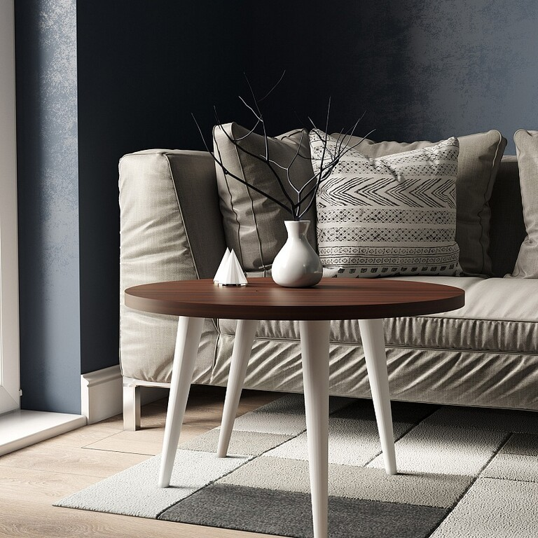 Журнальный стол из ореха