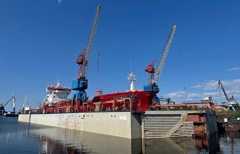 Архангельское предприятие ОСК отремонтировало танкер "Пандар"