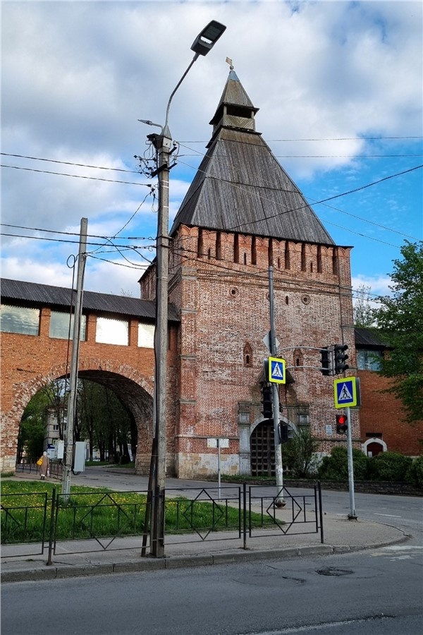 Внутри кремля находится не музей, а часть городского центра
