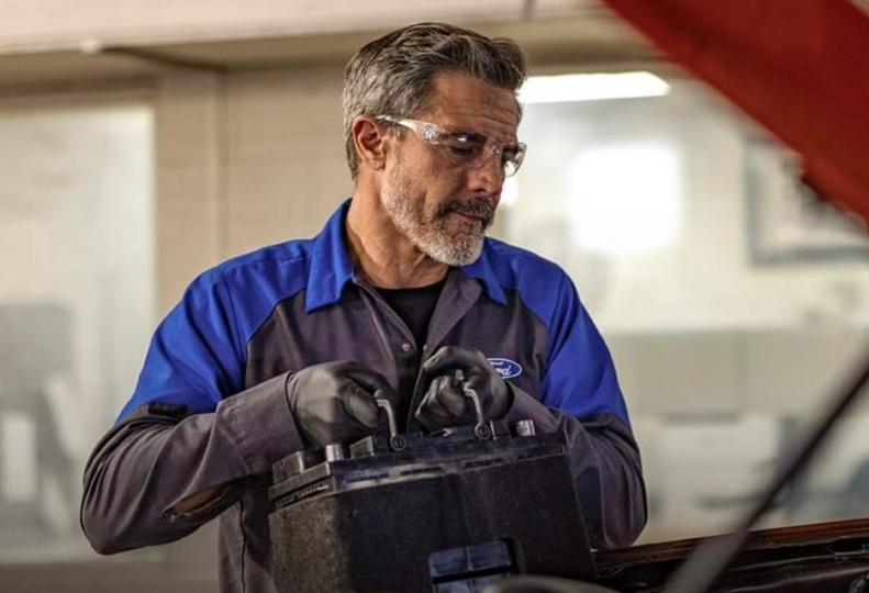 Мужчина, которого нельзя отпускать, какой он? Совет психологов