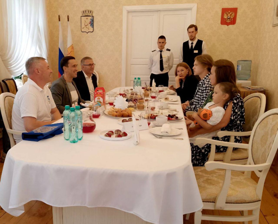    13-миллионный посетитель выставки «Россия» из Сургута побывала в Кирове