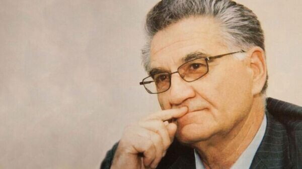    © Foto / Из книги Александра Непрошина "Народному Президенту посвящается…"