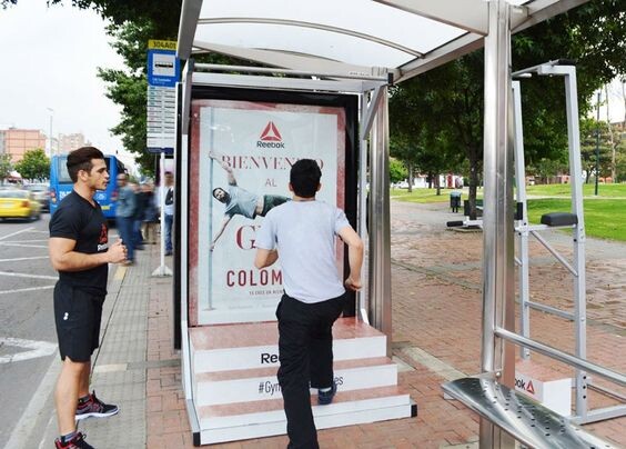 Реклама от Reebok, которая мотивирует заниматься спортом.