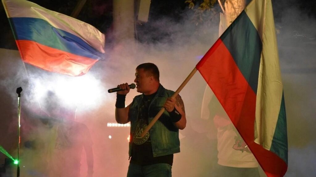    фото издательства "Пресса"