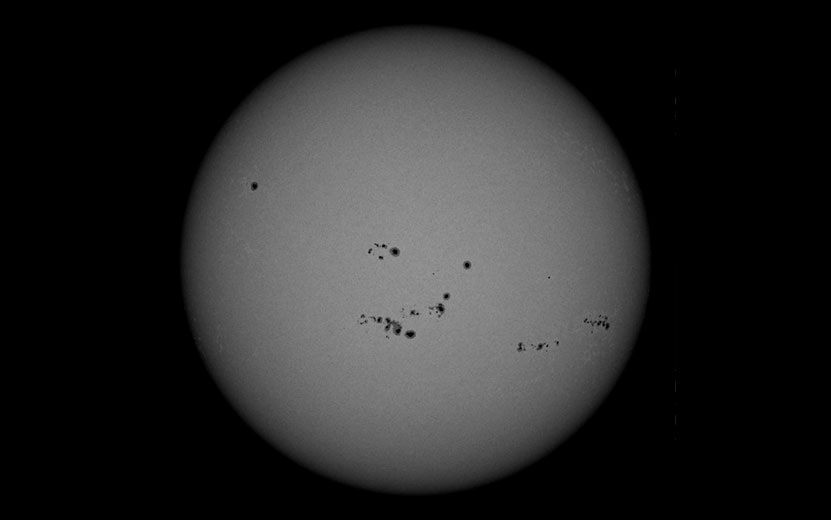  Пятна на солнце 29 июля. Фото: xras.ru, фотография инструментом HMI на борту спутника SDO