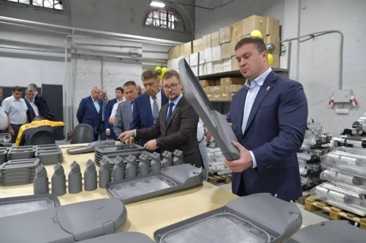    В Омске открыли завод по производству оборудования для умного освещения