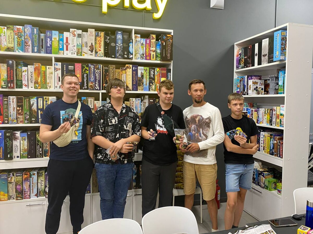 А вот и храбрые новобранцы!