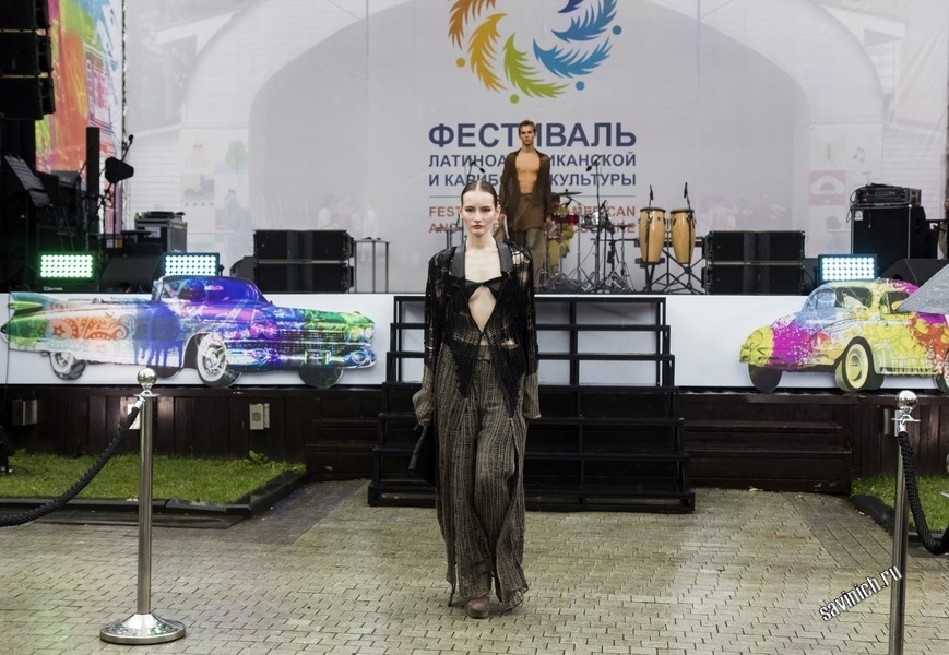Андреа Ланда. «INTERCAMBIANDO CULTURAS EN LA MODA» Колумбия. Фотограф Галина Савинич