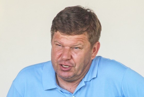    Дмитрий Губерниев