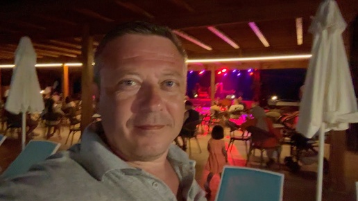 ночная ДВИЖУХА в отеле на море / дискотека и купание под ЖИВУЮ музыку Турция, Кемер, Текирова