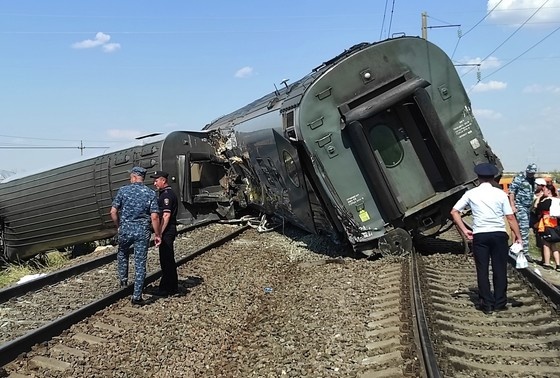 Порно проводница в купе поезда: 3000 качественных порно видео