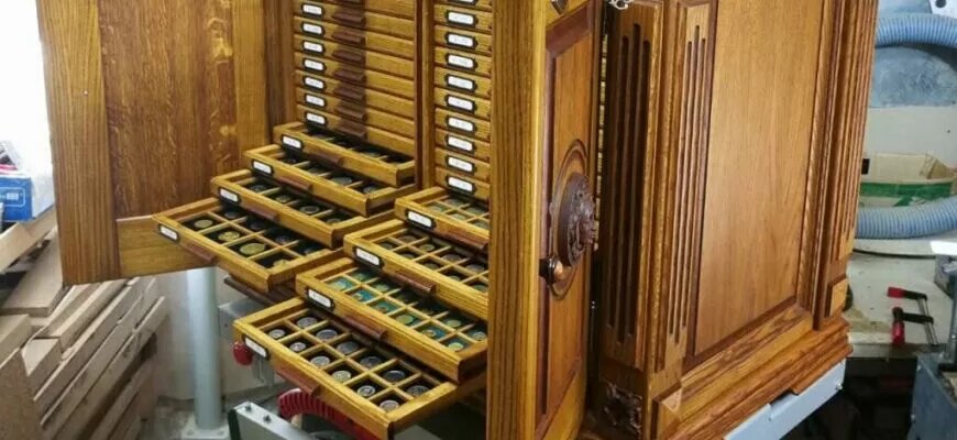 Мюнцкабинет для хранения монет