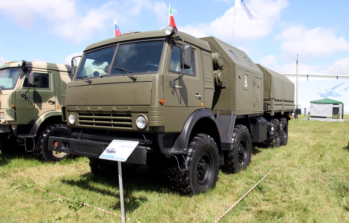 Артиллерийский тягач КамАЗ-63501АТ «Медведь».