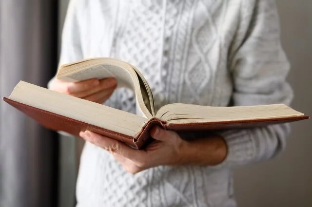    Откуда пошло выражение «Бороться и искать, найти и не сдаваться»?