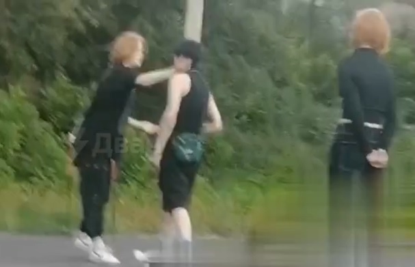    Момент удара.