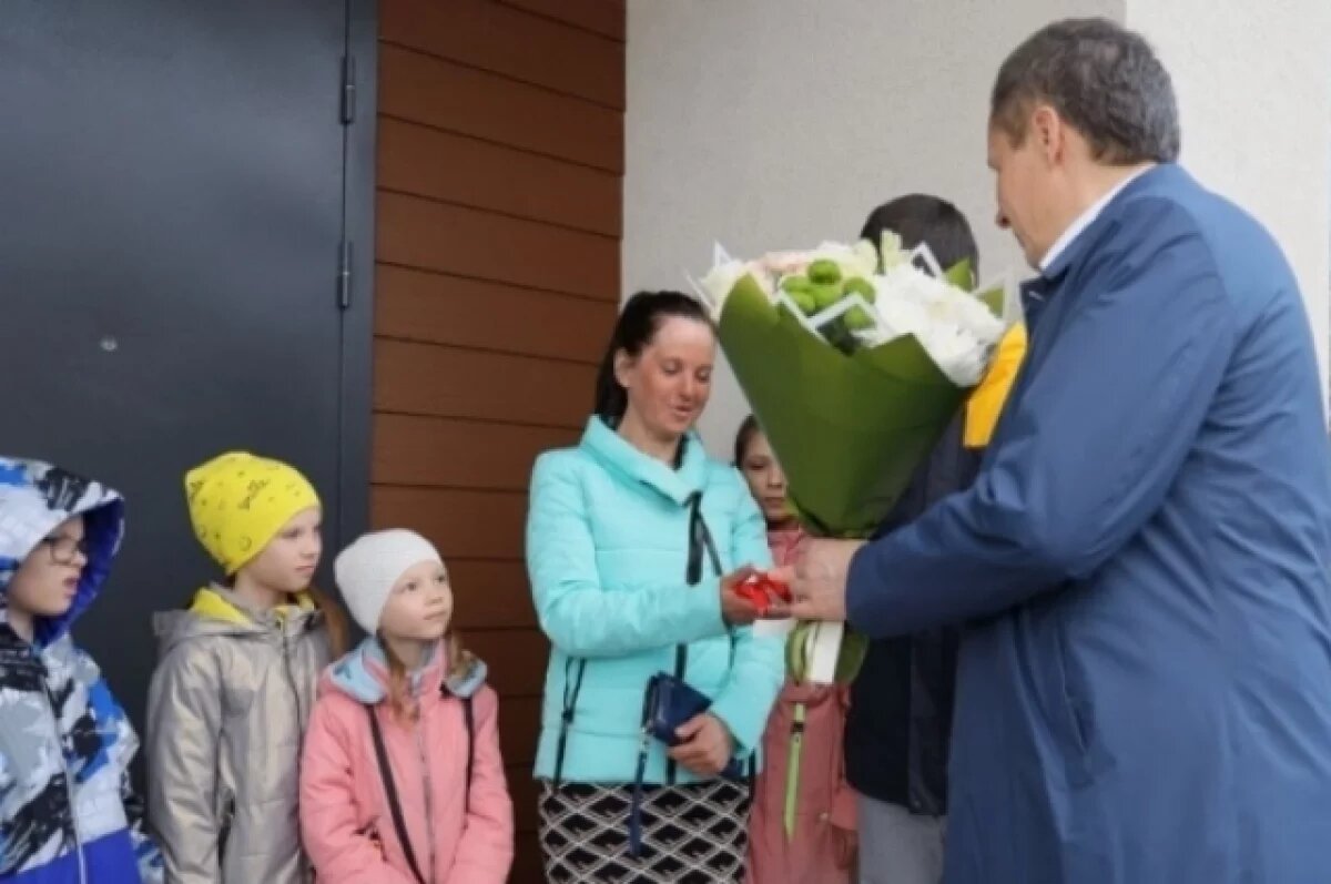    Белгородские власти разъяснили вопросы обеспечения жильем многодетных семей