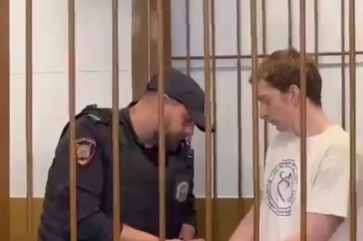    Тимур Бажаев.