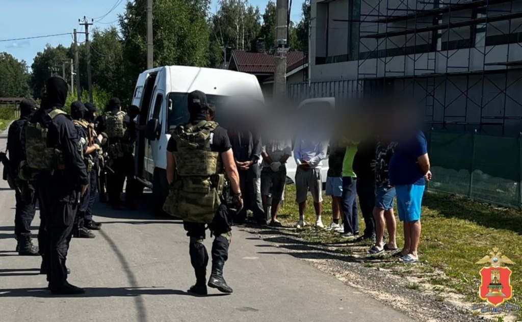 В 9 муниципалитетах Тверской области прошли рейды в местах скопления мигрантов