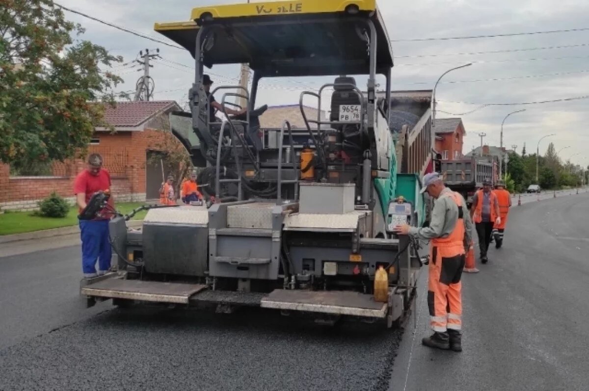    В Оренбурге завершаются работы на улице Садовое Кольцо в Ростошах