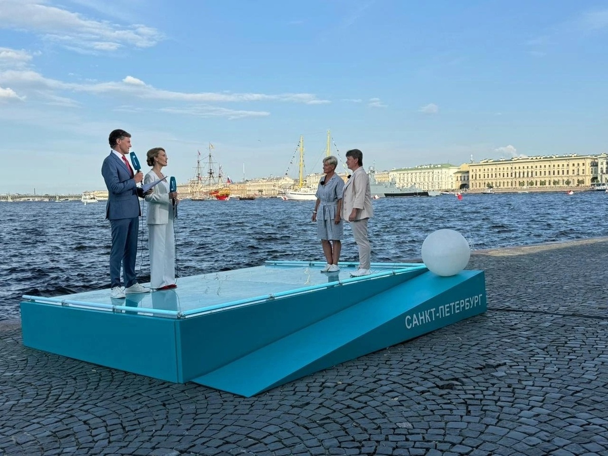 Александра Костенчук и Наталья Котельникова в открытой студии телеканала «Санкт-Петербург»