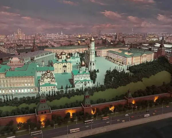 Анимированная диорама "Москва -- столица СССР!"