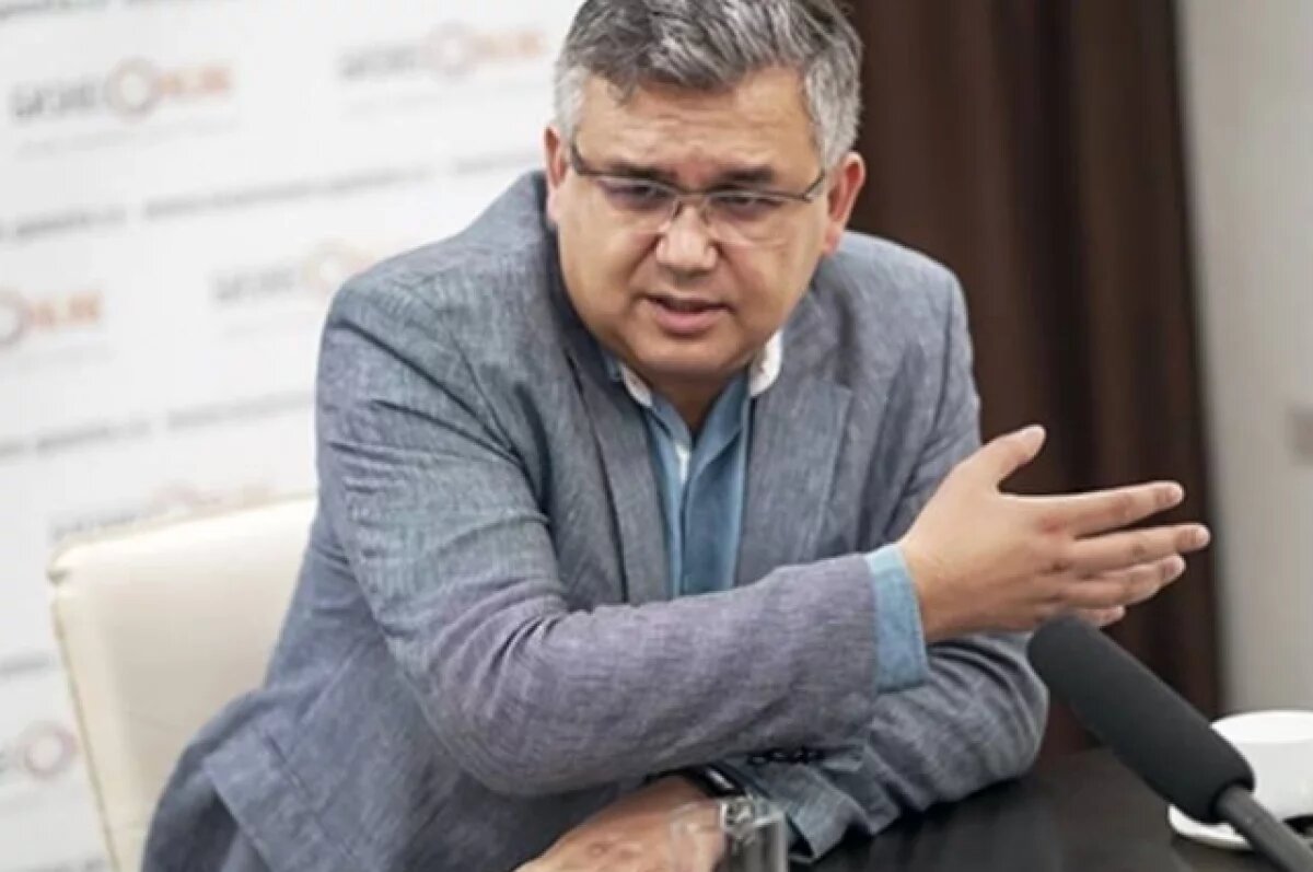    Политолога из Башкирии заочно приговорили к восьми годам колонии